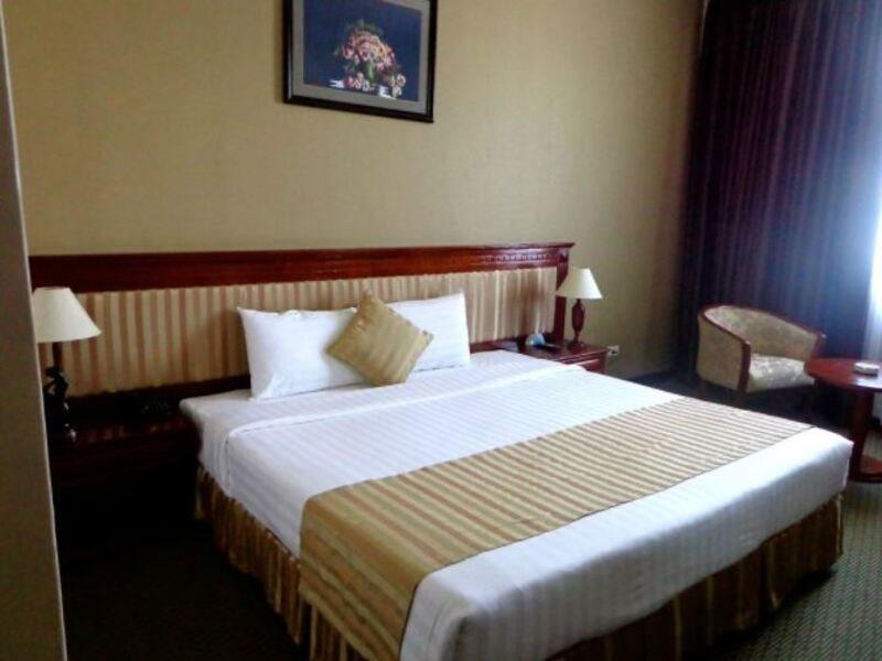 Aloha Halong Hotel Халонг Экстерьер фото